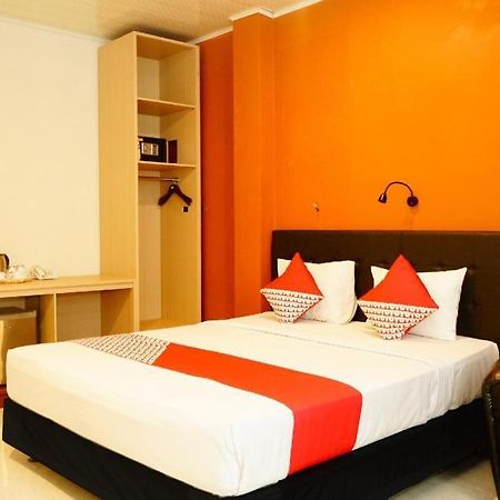 Grand Vella Hotel Pangkal Pinang Ngoại thất bức ảnh
