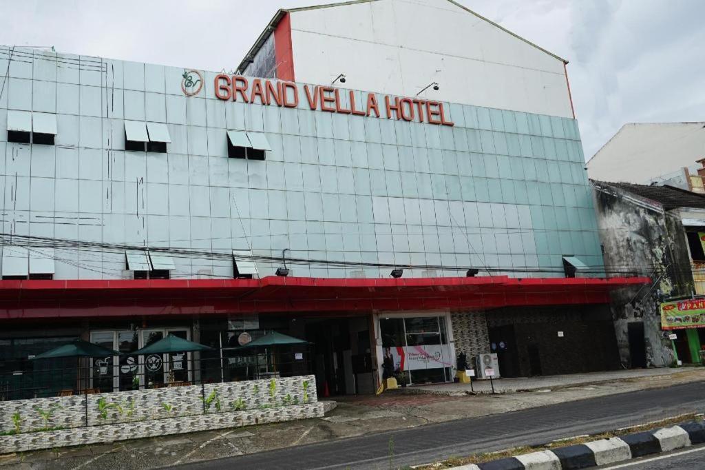 Grand Vella Hotel Pangkal Pinang Ngoại thất bức ảnh